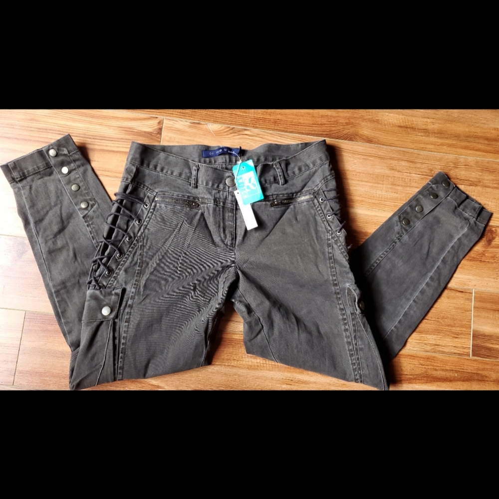 Of Two Minds Skinny Cargo Pants